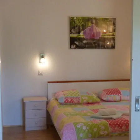 Kleines In Der Ersten Etage By Interhome Apartman Rabac