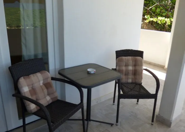 Kleines In Der Ersten Etage By Interhome